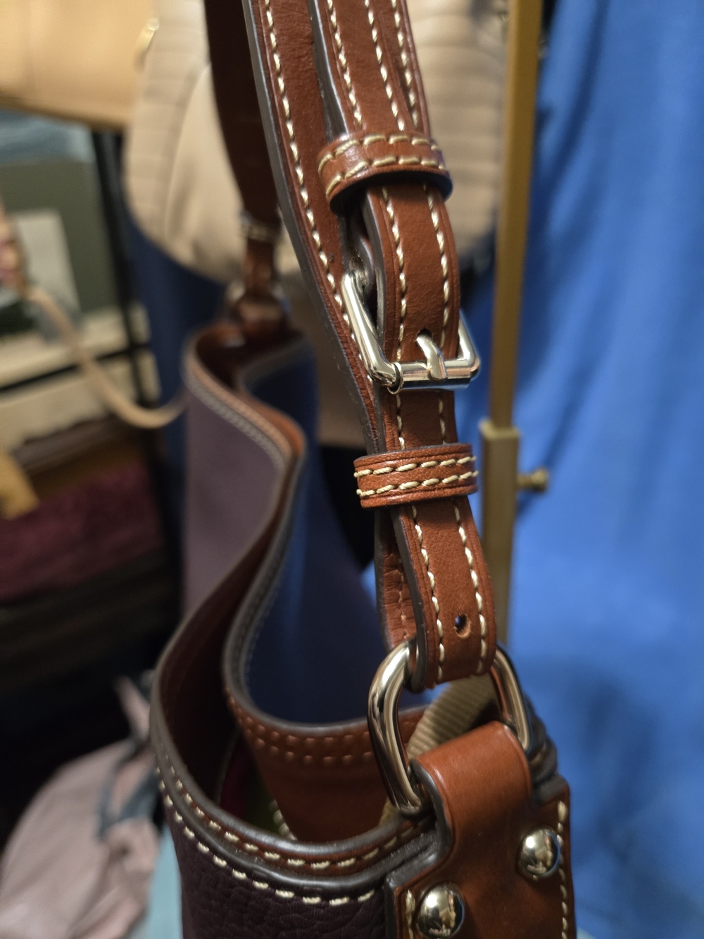 Dooney & Bourke Burgundy "PLUM" Pebble Leather Shoulder Bag. EUC - Picture 6 of 9